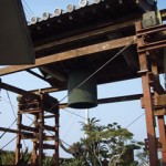 鐘楼の柱替え状況です。