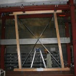 加圧後 変形能力は、1/10(1mで10cm)まで変形し在来工法の、木造建物の変形特性に似ています。 ※通常の筋交は、1/30（1mで3cm）で破断すると言われています。