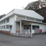 鉄骨造　小学校体育館 施工範囲重量約２５０ｔ