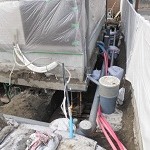 外部状況 排水管は既設配管の調整で済みました。